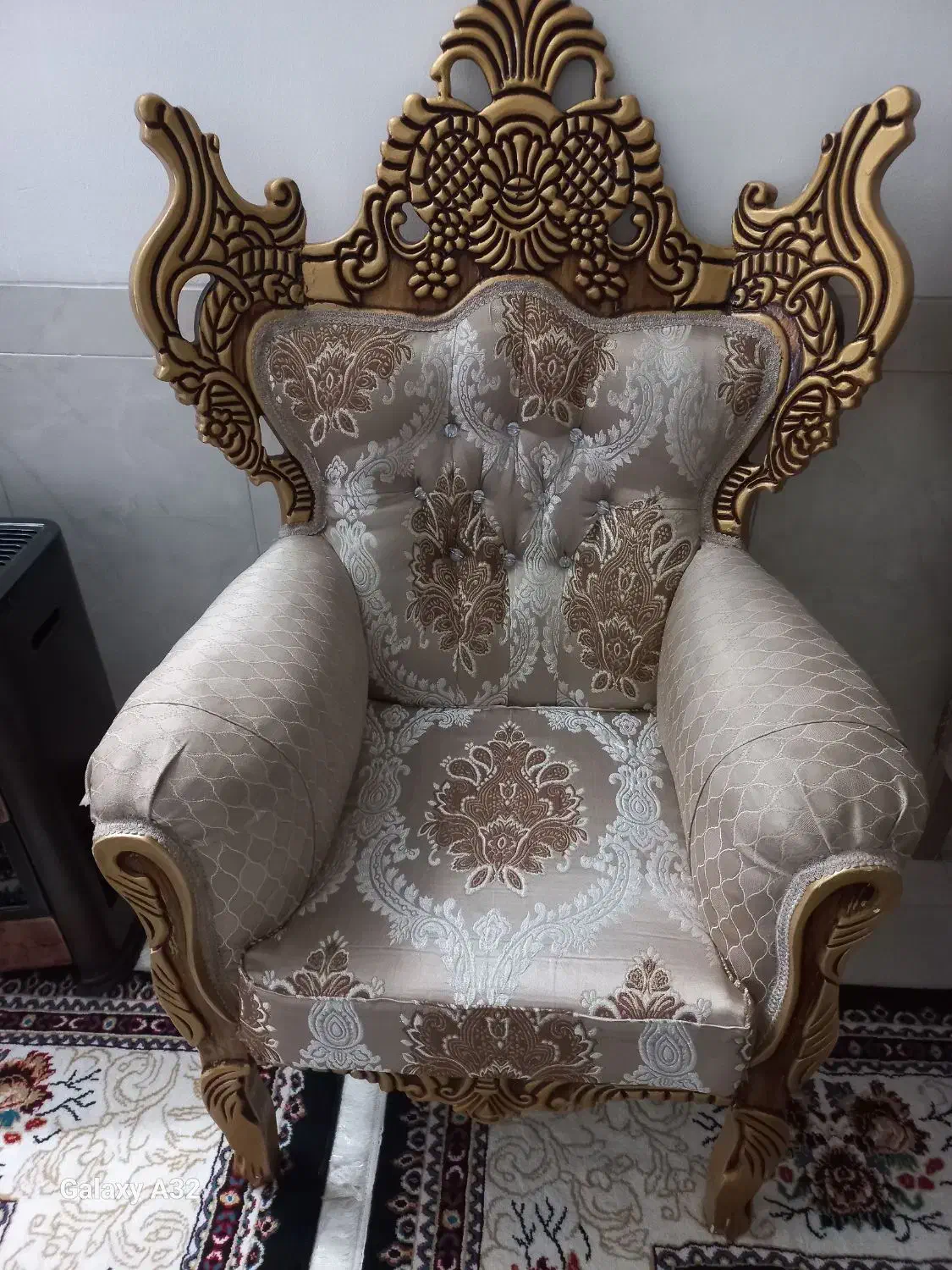 مبل ۷نفره با ۳عدد میز عسلی|مبلمان خانگی و میز عسلی|زارچ, |دیوار