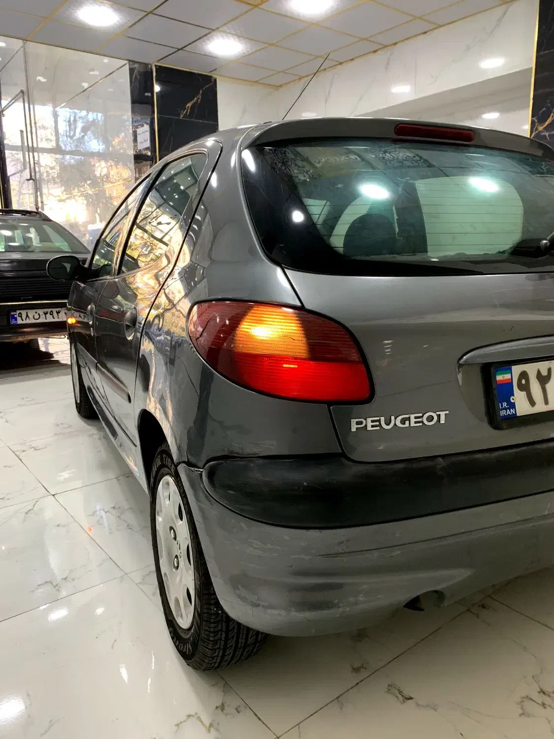 پژو ۲۰۶ تیپ ۲ مدل ۸۳ پلپ|خودرو سواری و وانت|تبریز, |دیوار