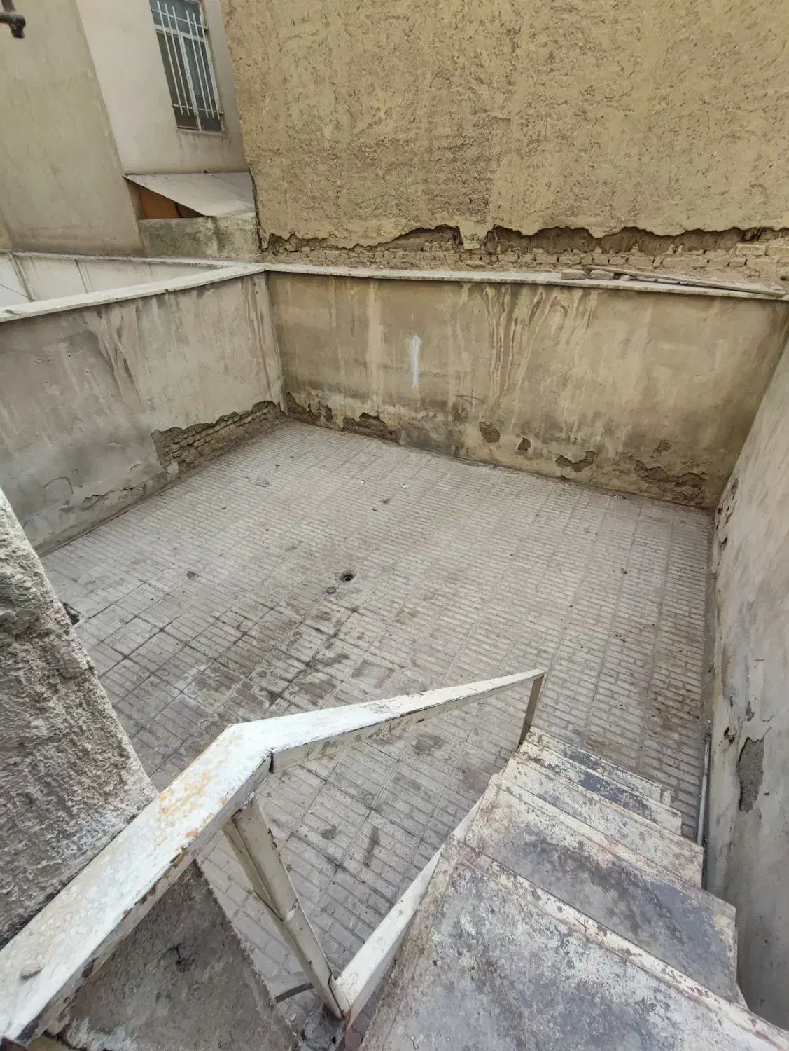 آپارتمان 67 متری - شهرک ولیعصر