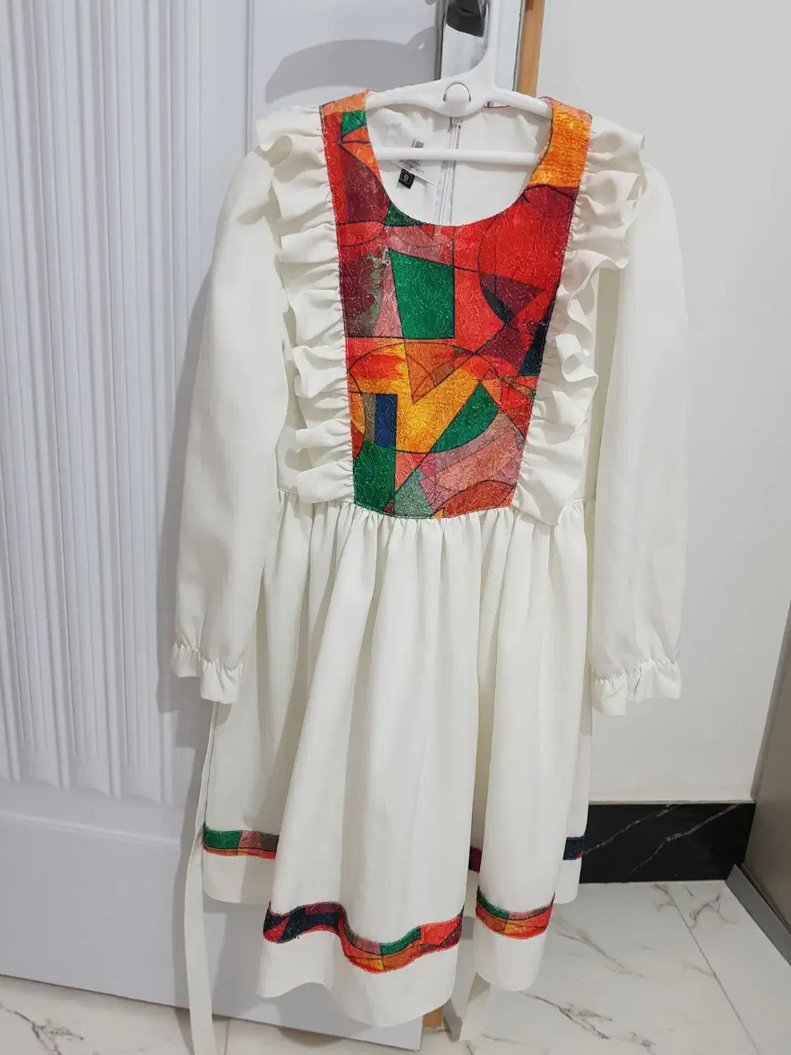 لباس مجلسی دخترانه|کفش و لباس بچه|رشت, باهنر|دیوار