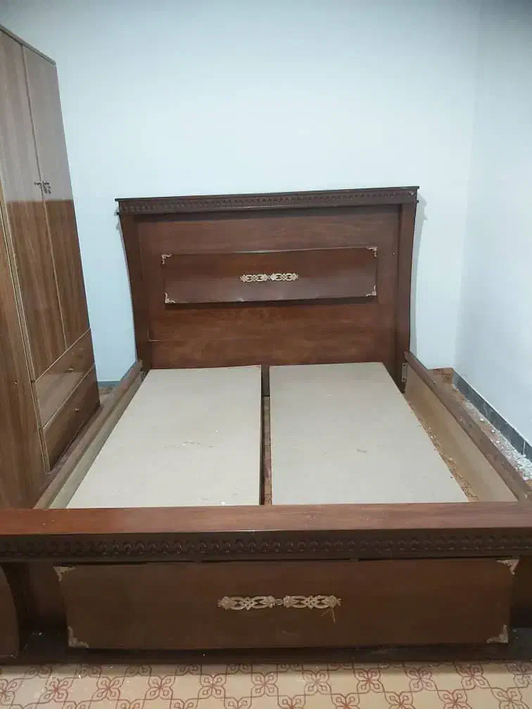 تخت ۲ نفره عرض ۱۸۰|تخت و سرویس خواب|مینودشت, |دیوار