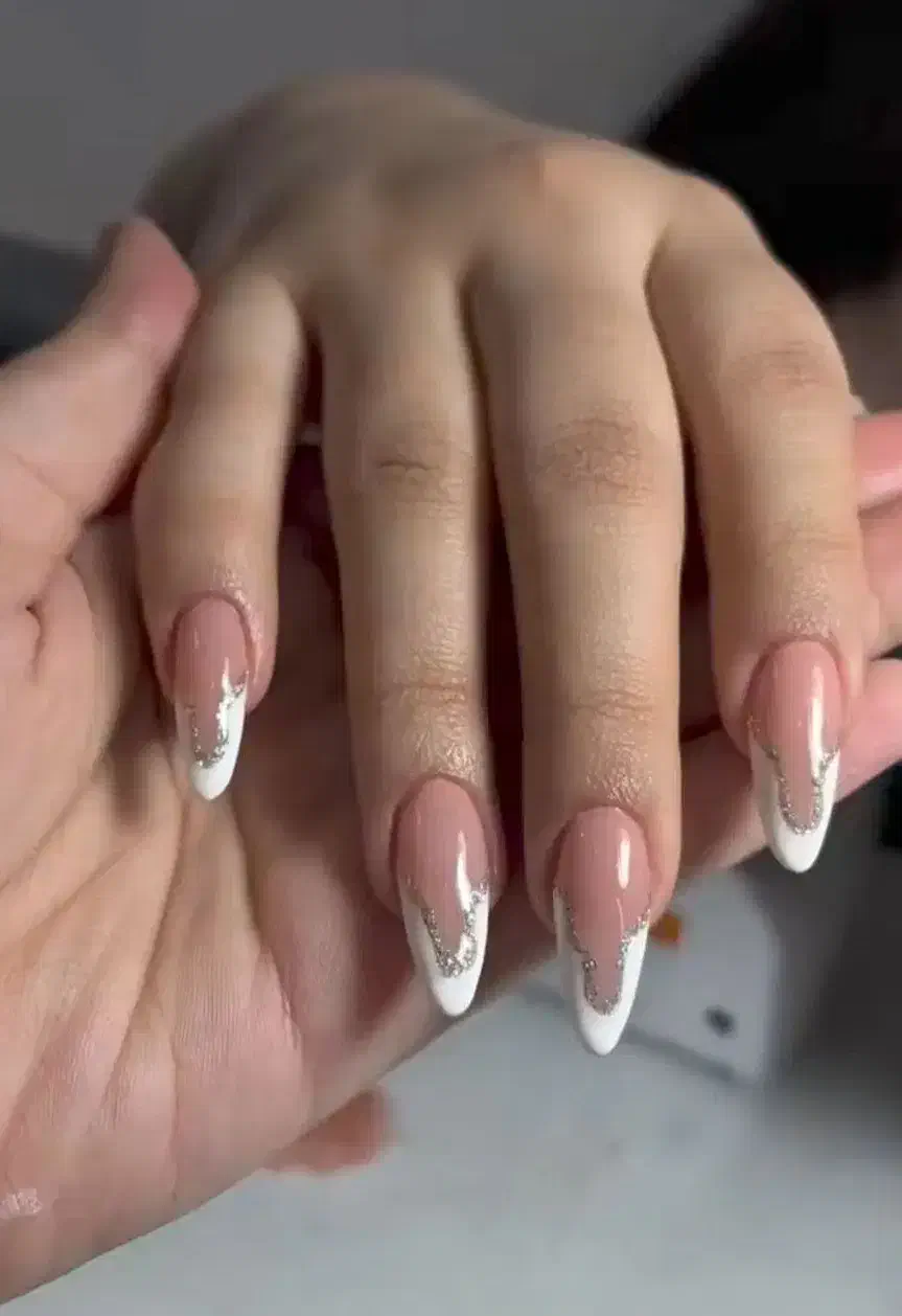 کاشت ناخن|خدمات آرایشگری و زیبایی|شهرکرد, |دیوار