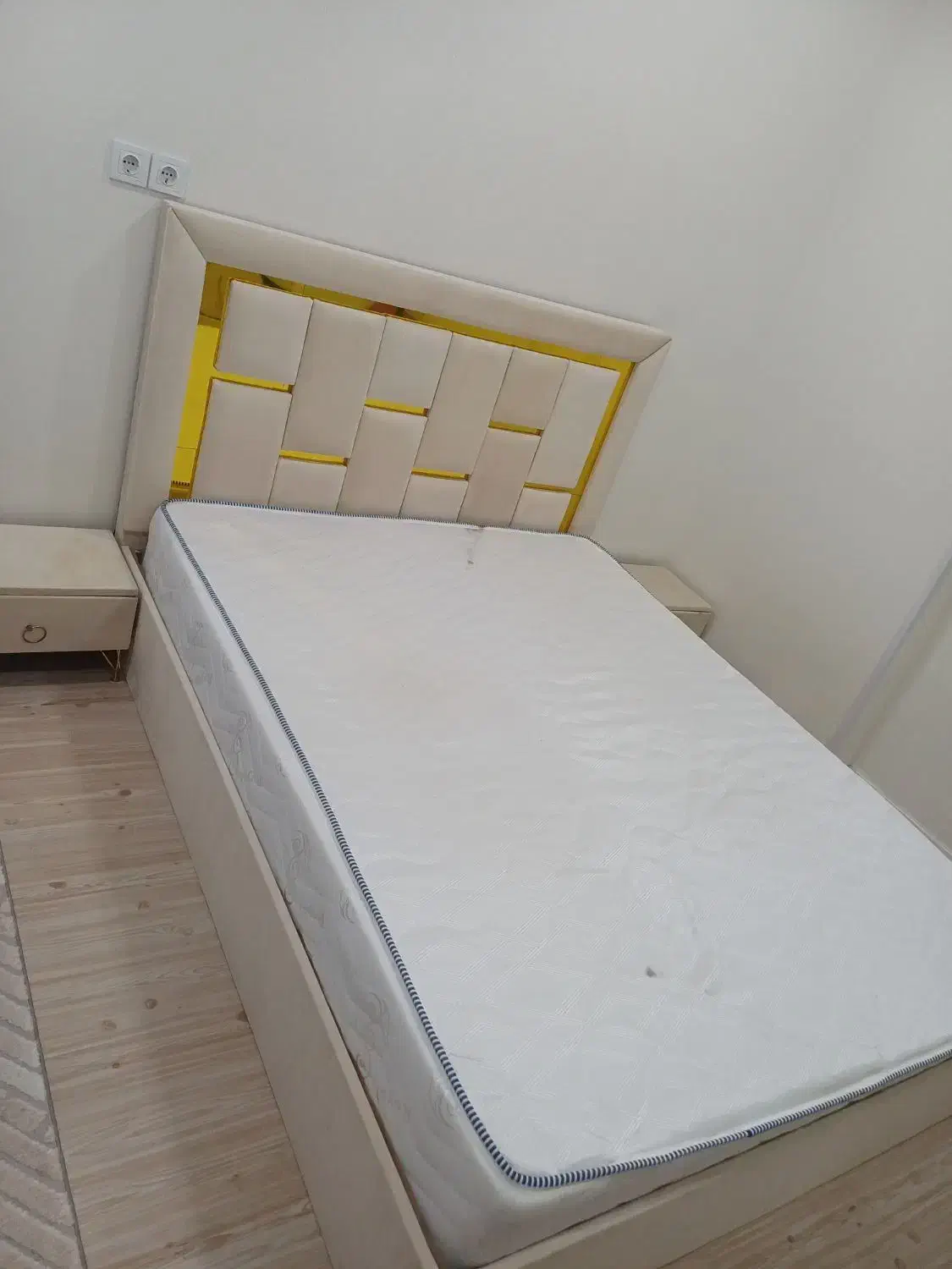 تخت خواب دونفره|تخت و سرویس خواب|امیدیه, |دیوار