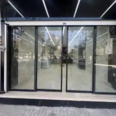 اجاره مغازه ۱۲۶ متری|اجارهٔ مغازه و غرفه|اصفهان, گلزار|دیوار