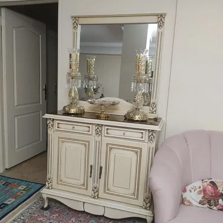 کنسول همراه با آیینه|بوفه، ویترین، کنسول|تهران, مهران|دیوار