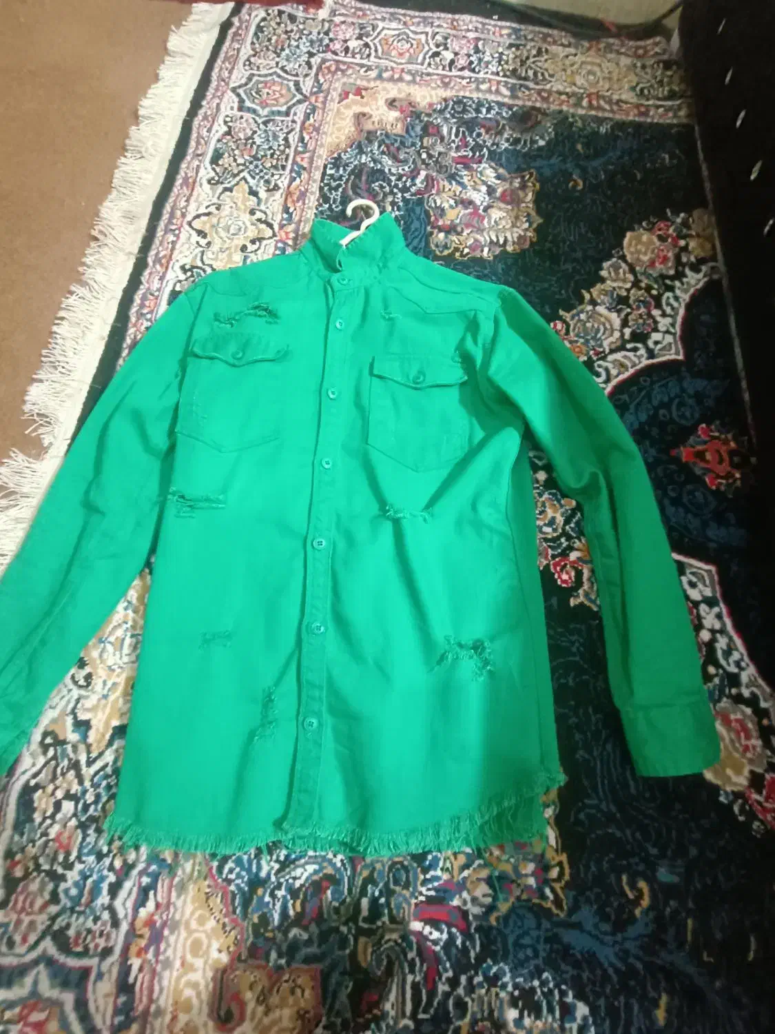 در حد نو|لباس|اهواز, سپیدار|دیوار