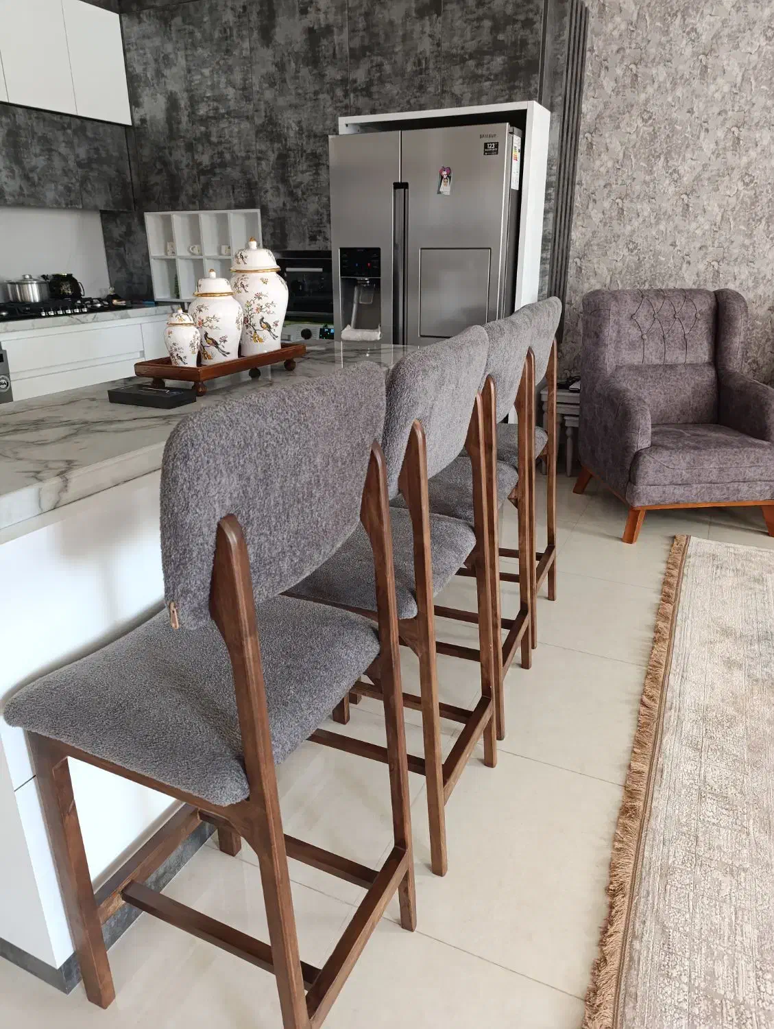 صندلی کاملا نو تمیز فوری|میز و صندلی غذاخوری|نظرآباد, نظرآباد|دیوار