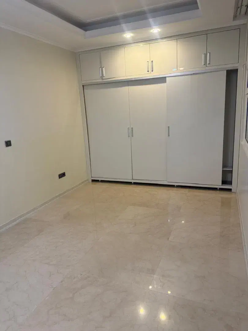 نیاوران ۱۱۵ متر دوخواب تک واحدی