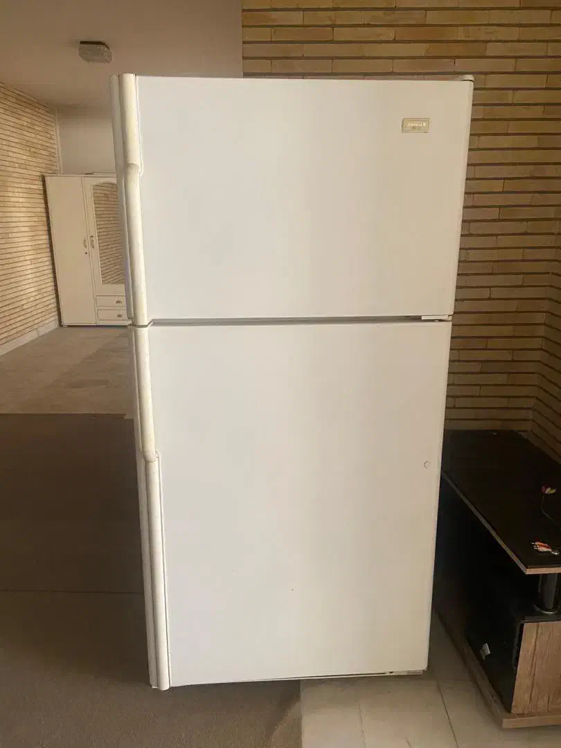 یخچال فریزر آدمیرال|یخچال و فریزر|اصفهان, باغ زرشک|دیوار