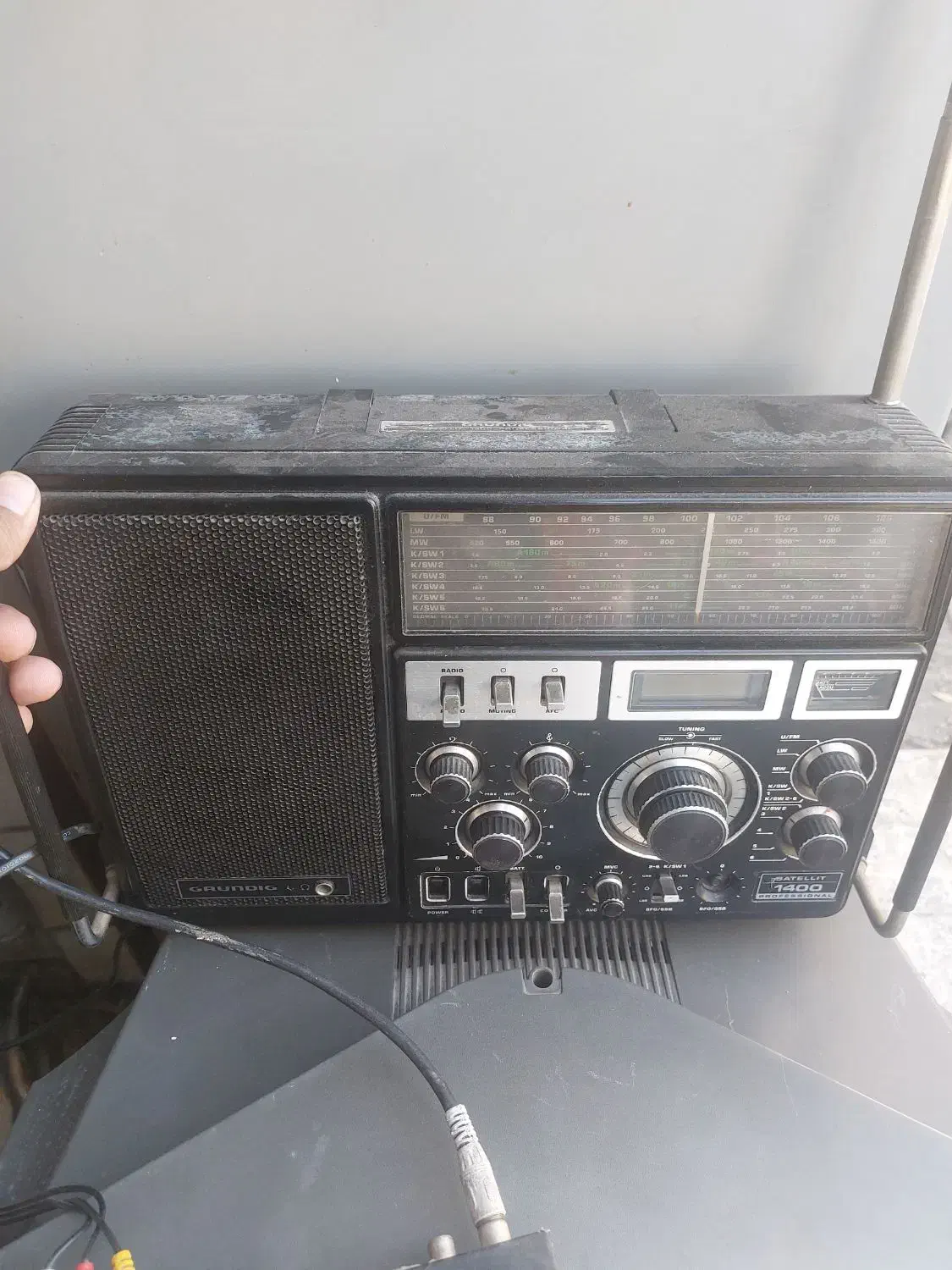 رادیو قدیمی گراندیگ اصل|سیستم صوتی خانگی|ری, علایین|دیوار