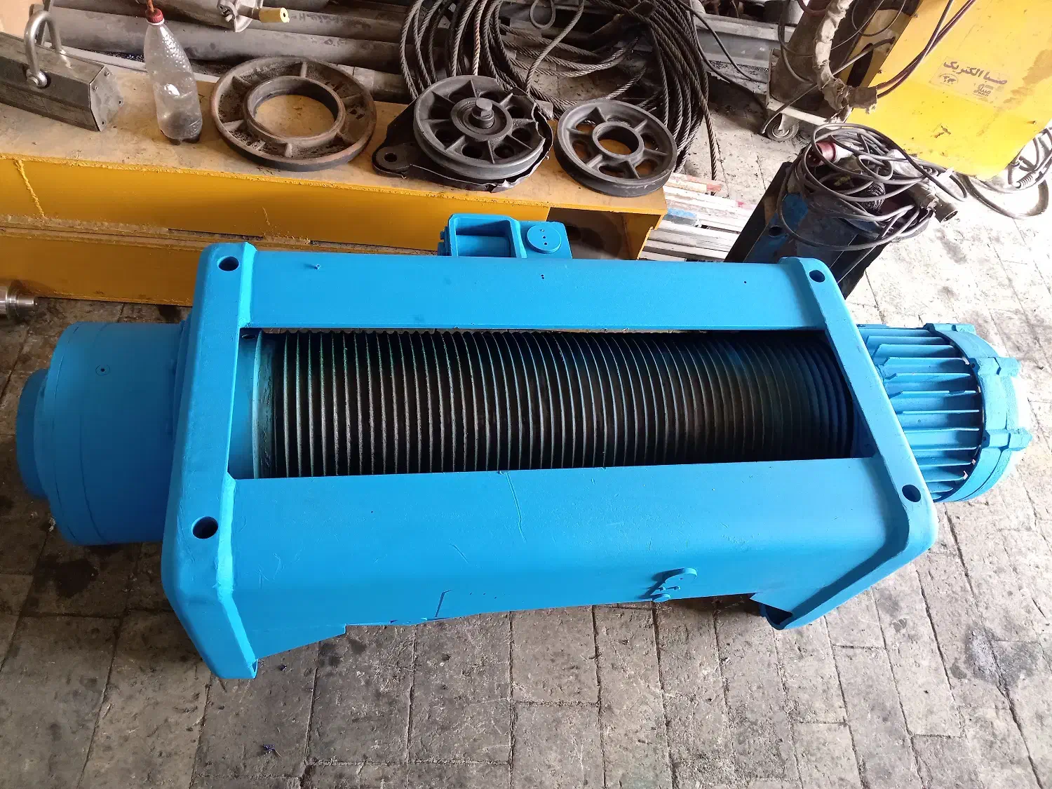 وینچ. سقفی. جرثقیل|ماشینآلات صنعتی|سیستان, |دیوار