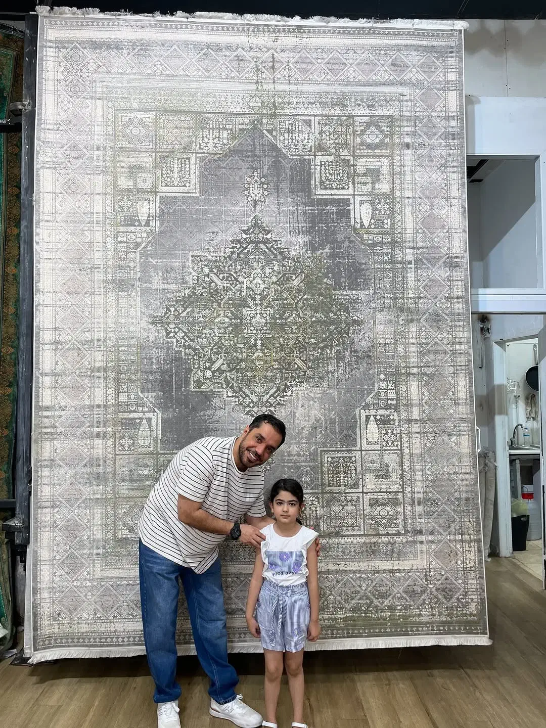نمایندگی طرح شمیم ۱۲۵۰شانه نتئوکلاسیک|فرش|بوشهر, |دیوار