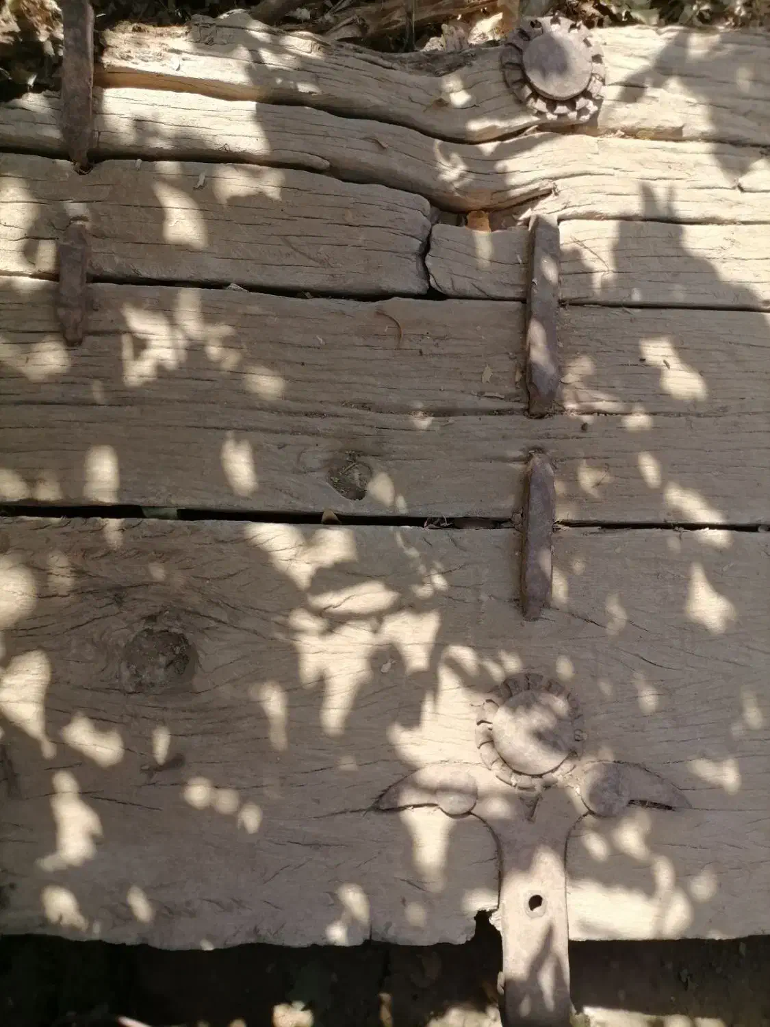 درب چوبی قدیمی وباستانی|کلکسیون اشیاء عتیقه|نیشابور, مازول|دیوار