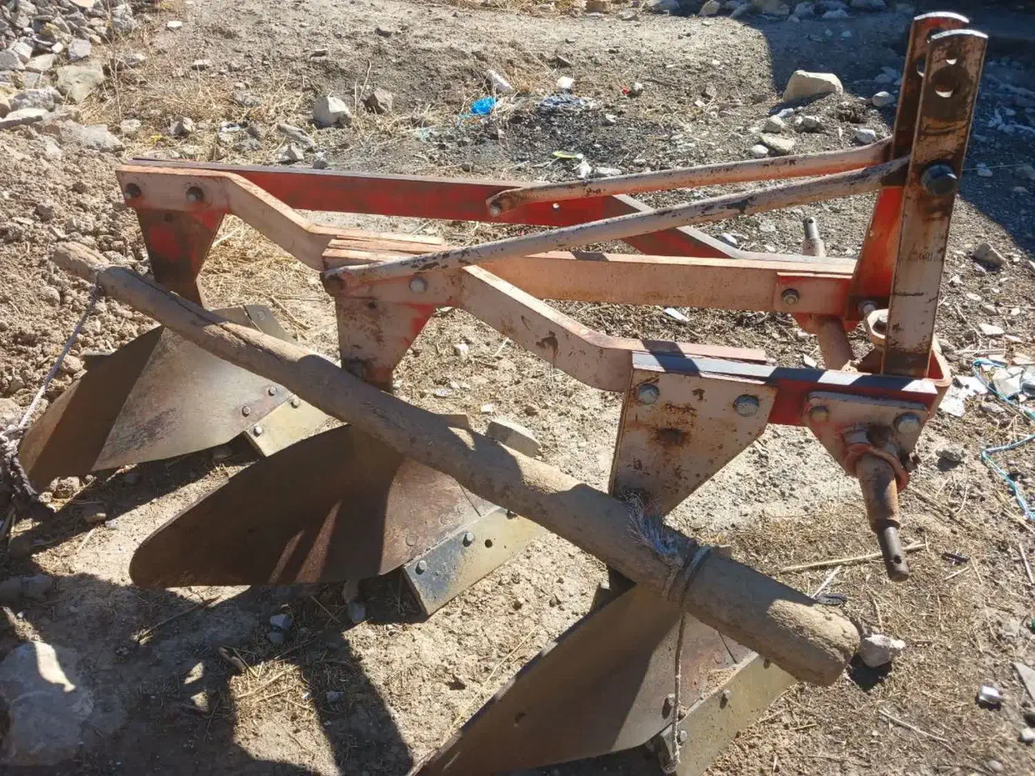 گاواهن|ماشین‌آلات صنعتی|زاغه, |دیوار