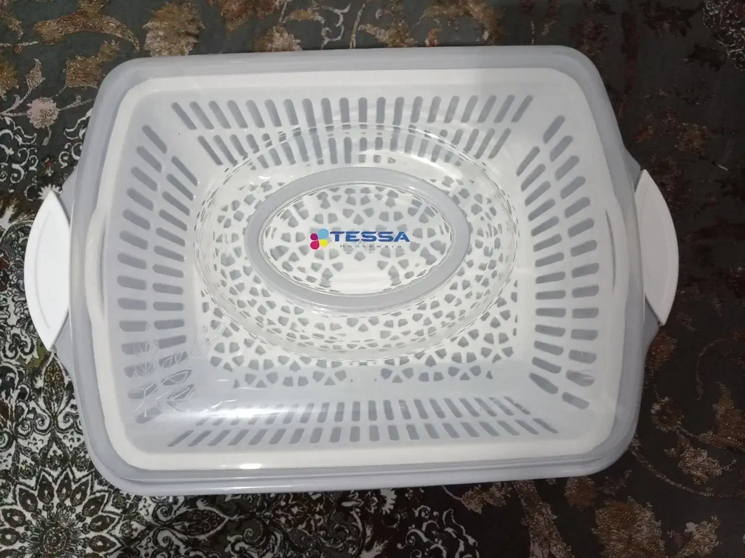 سبد نان و سبزی|ظروف نگهدارنده، پلاستیکی، یک‌بارمصرف|فولادشهر, مسکن مهر فولادشهر|دیوار