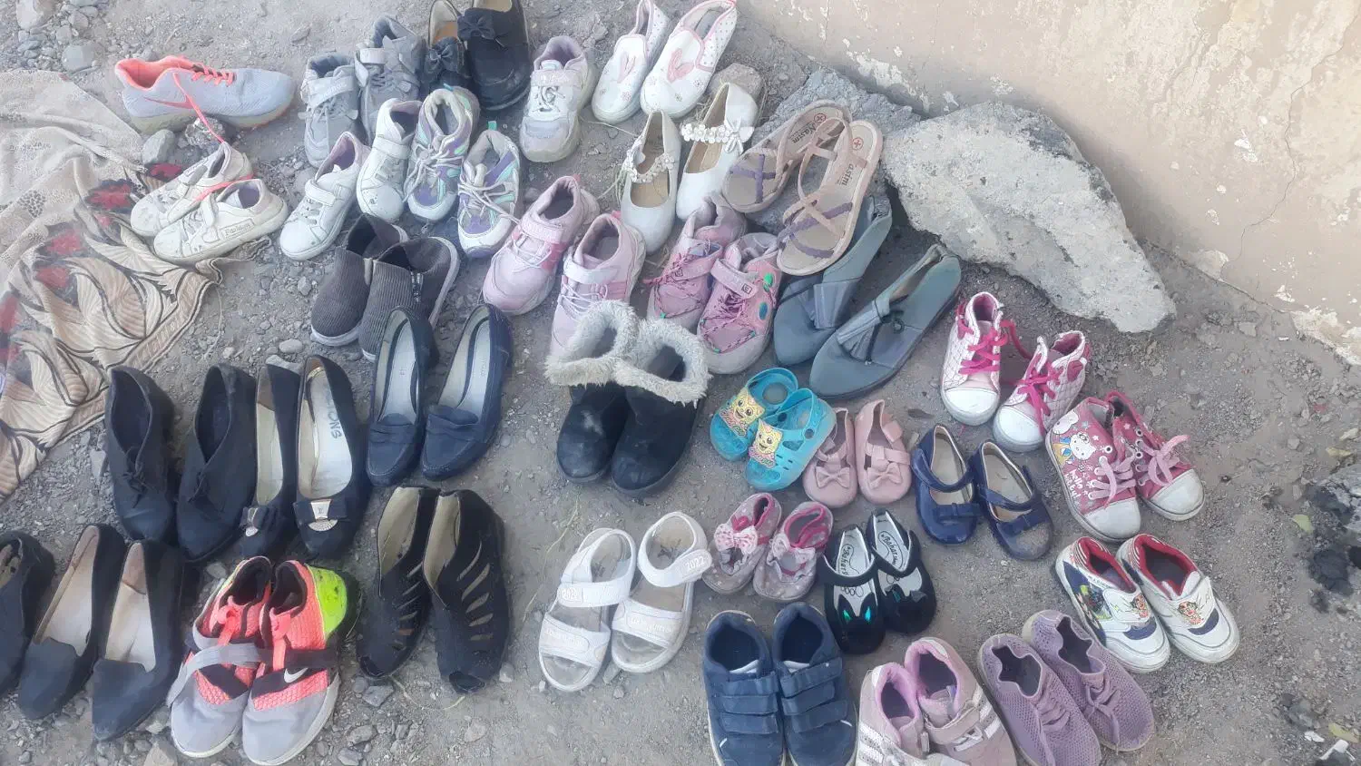 کفش|کفش و لباس بچه|بیرجند, |دیوار