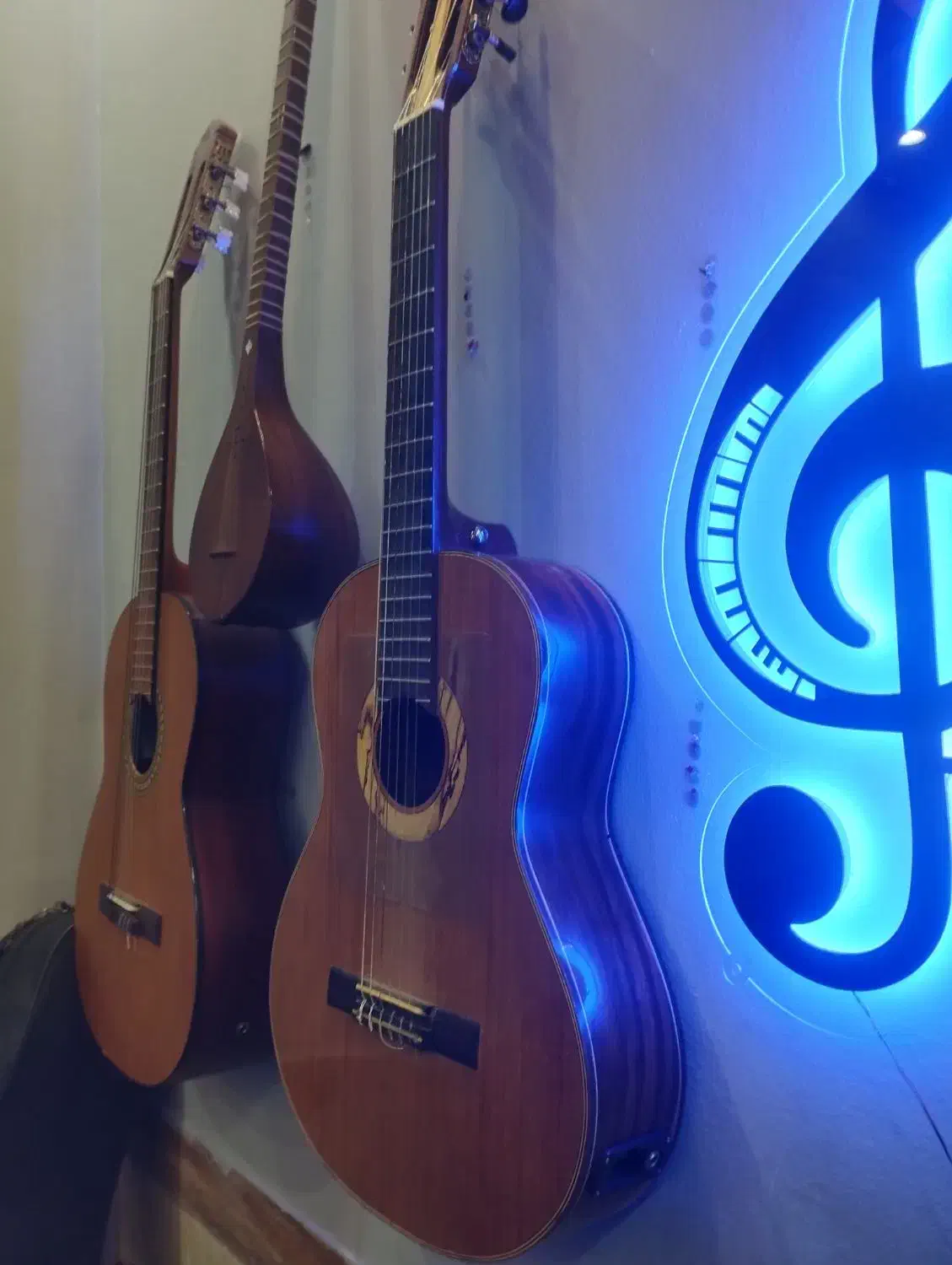 گیتار حرفه ای|گیتار، بیس، امپلیفایر|مشهد, ایثار|دیوار