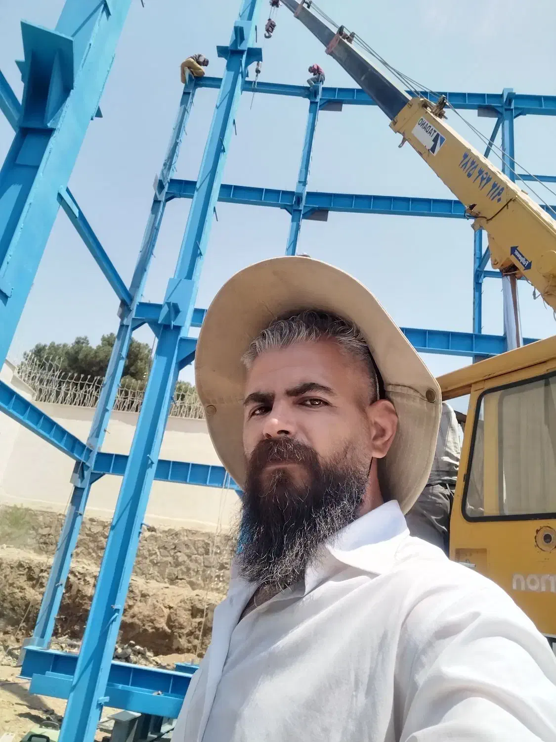 اسکلت فلزی و آهنگری و ساخت تیرچه کورومیت|خدمات پیشه و مهارت|کرج, عظیمیه|دیوار