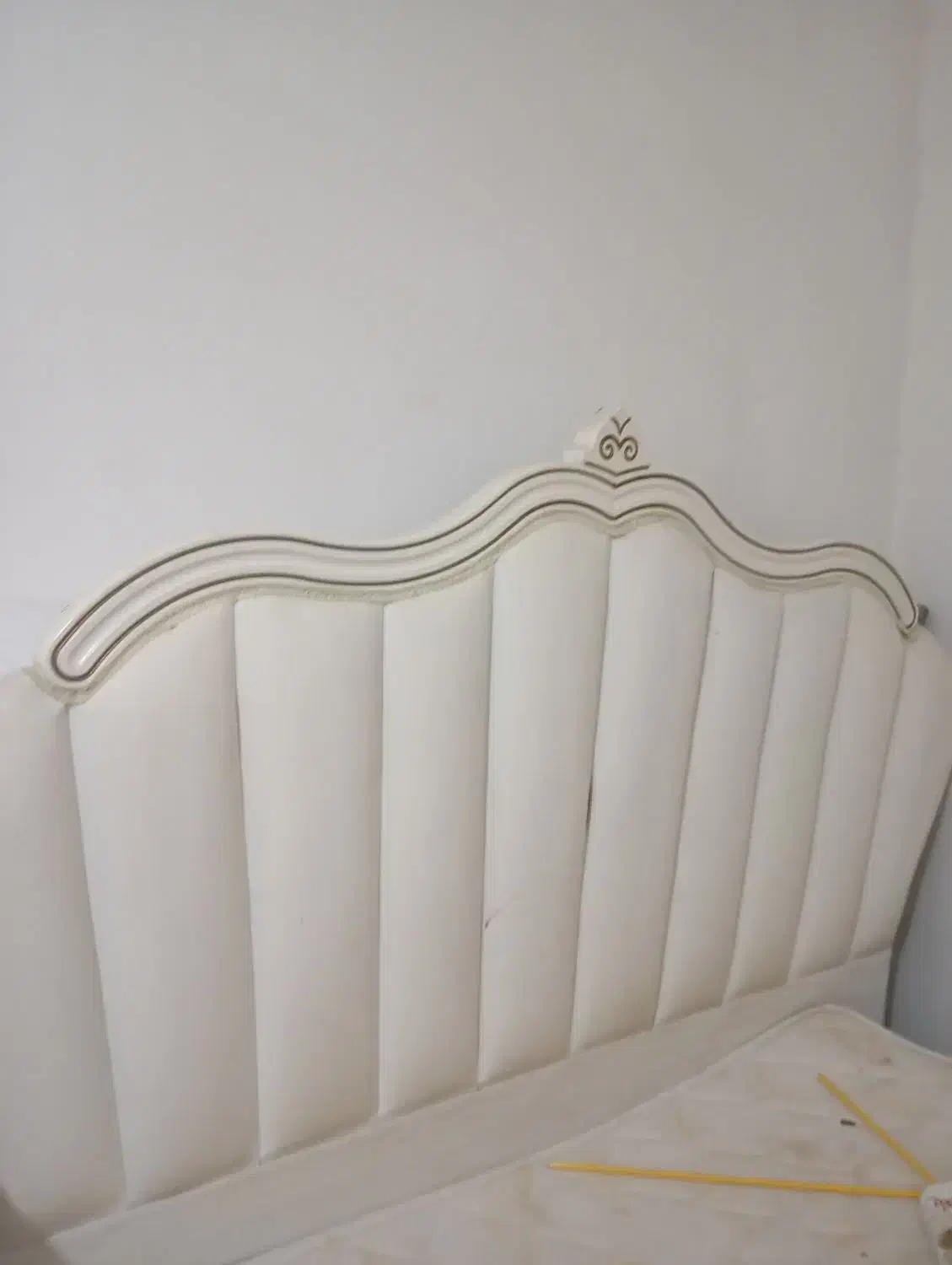 تخت|تخت و سرویس خواب|فشاپویه, |دیوار