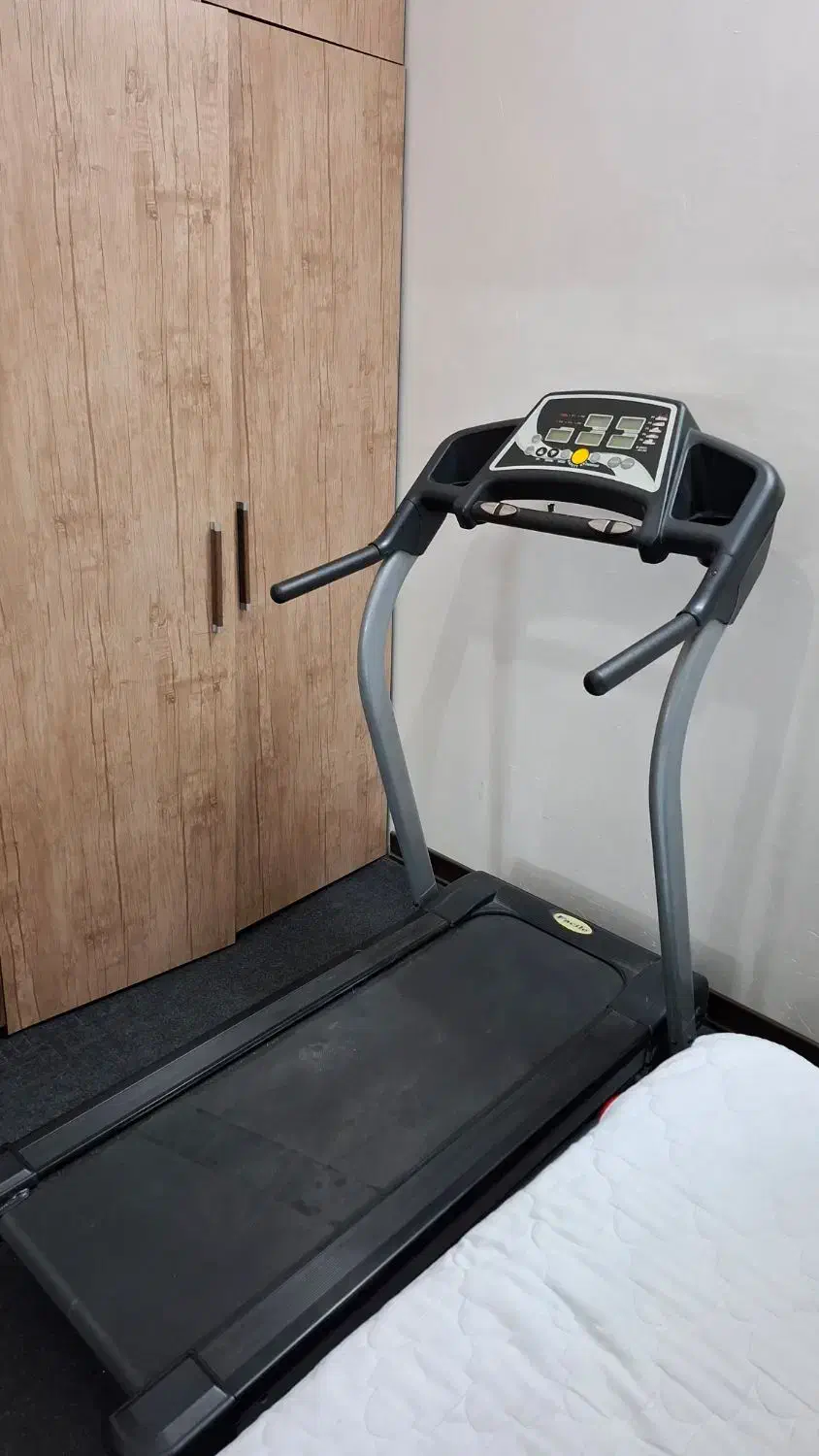 تردمیل حرفه ای|تجهیزات ورزشی|شاهینشهر, مخابرات (شهید بهشتی)|دیوار