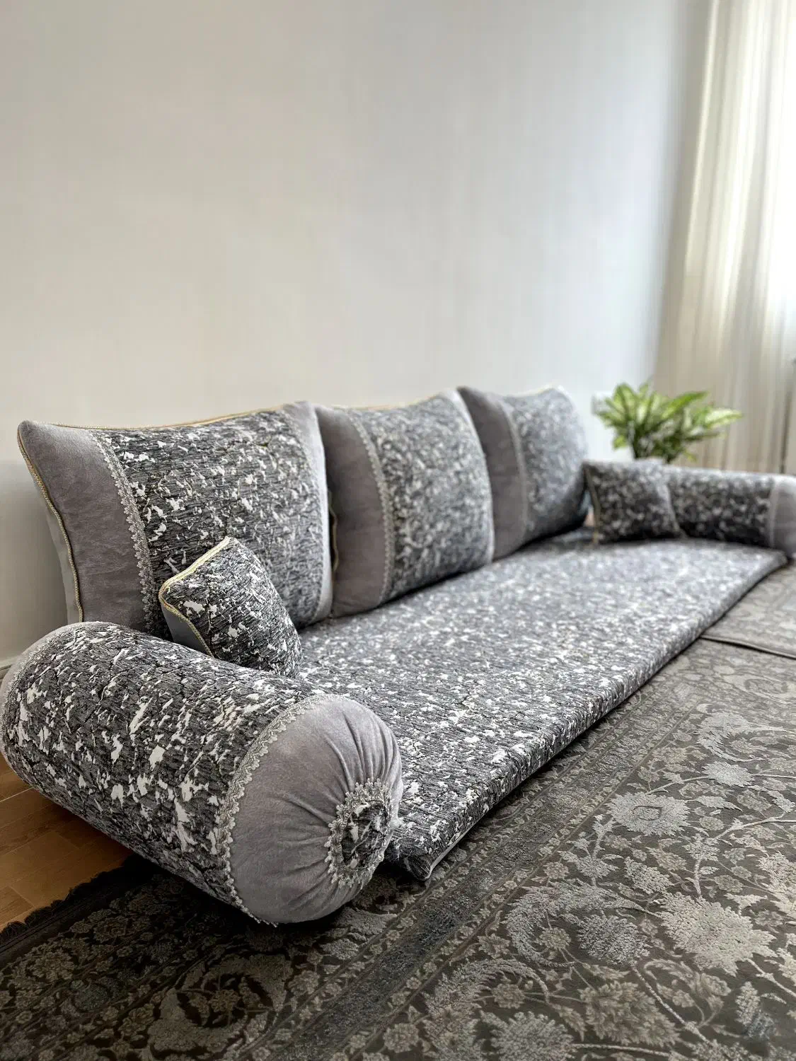 پشتی شاهنشین|پشتی|قزوین, |دیوار