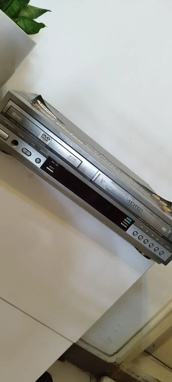 دی‌وی‌دی و وی سی آر  dvd و vcr|پخش‌کننده DVD و ویدیو|پردیس, فاز ۲|دیوار