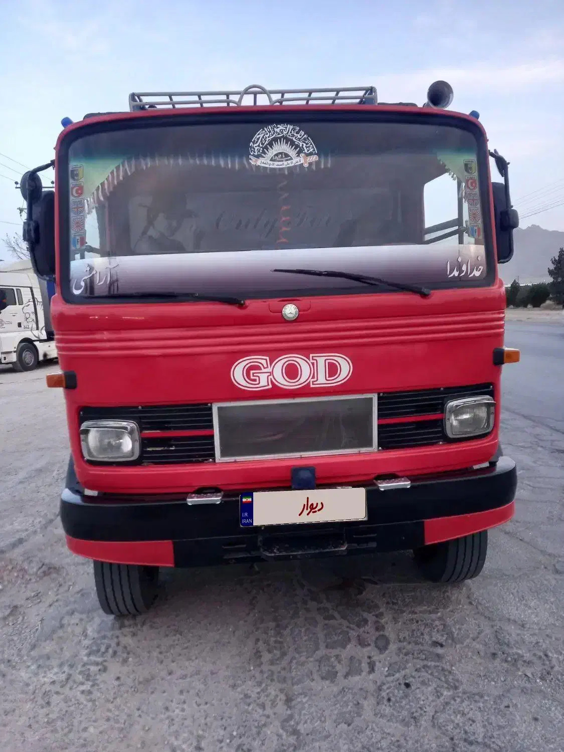 کامیونت بنزخاور ۸۱۳|خودرو سنگین|پیر بکران, |دیوار