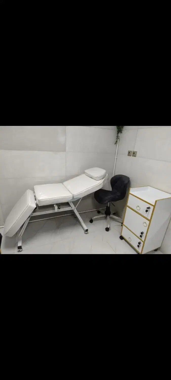 استخدام سالن زیبایی|استخدام درمانی، زیبایی، بهداشتی|خرمآباد, |دیوار