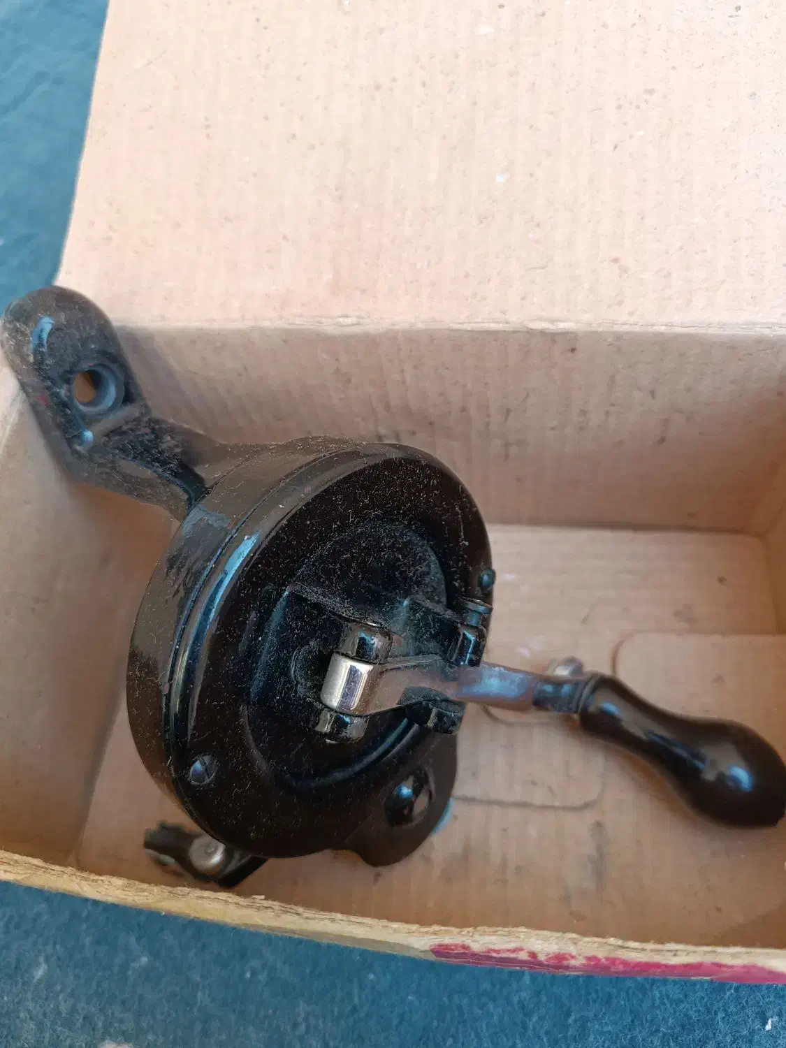 وسایل منزل زیرقیمت|ظروف سرو و پذیرایی|کاشان, ولیعصر|دیوار