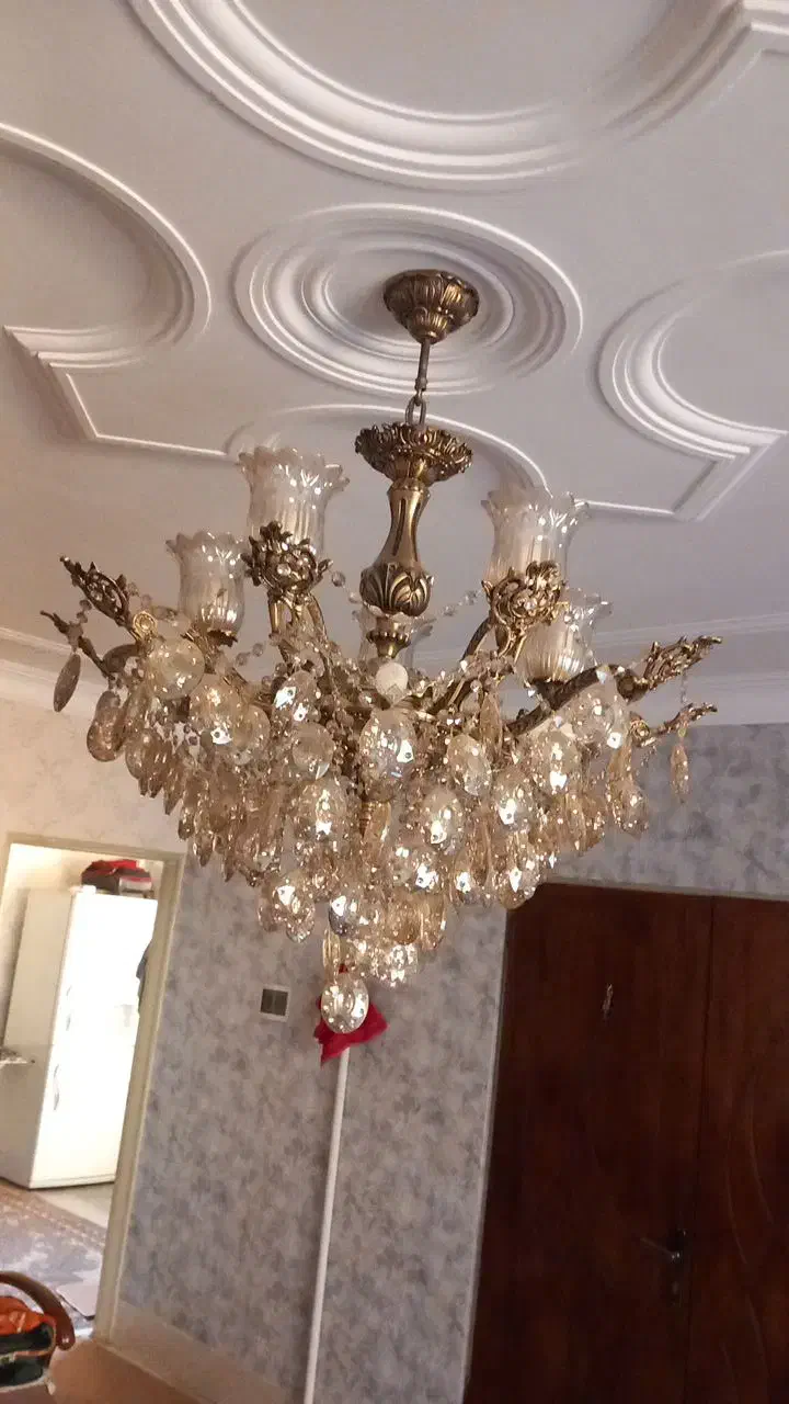 دوعددلوستربرنجی|لوستر و چراغ آویز|هشتگرد, شهرک راه آهن|دیوار