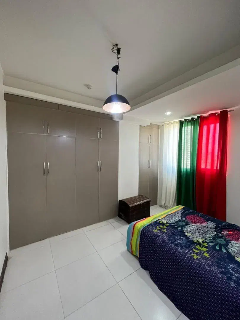 ۱۱۰ متر دو خواب/نوساز/نقشه بدون پرت