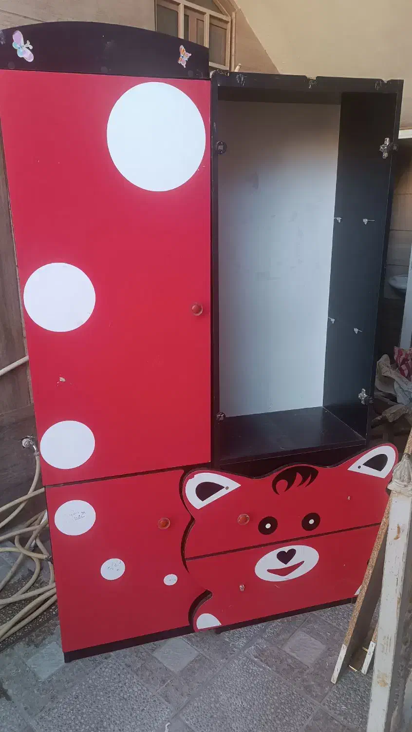 کمد لباس|اسباب و اثاث بچه|سیرجان, |دیوار