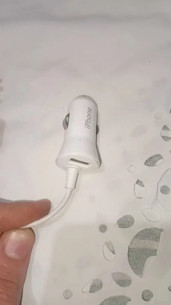 فندکی ایفونی اورجینال|لوازم جانبی موبایل و تبلت|خرم‌آباد, |دیوار