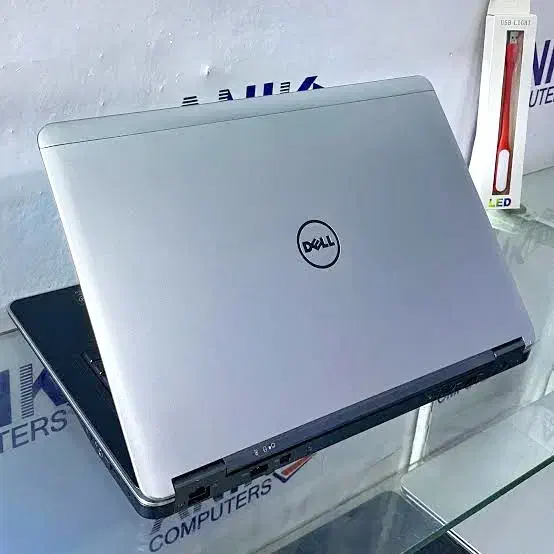 لپتاپ همه کاره فوق اقتصادی فلزی i5 8 128ssd Dell|رایانه همراه|قم, سالاریه|دیوار