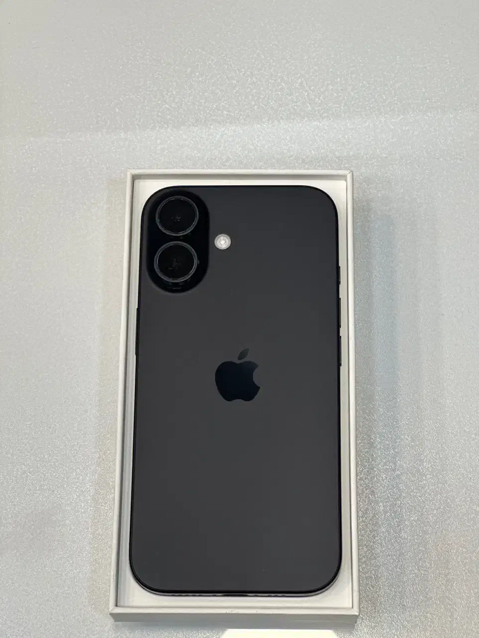 ایفون ۱۶ نرمال ۱۲۸ گیگ سلامت باتری ۹۸ درصد|موبایل|قزوین, |دیوار