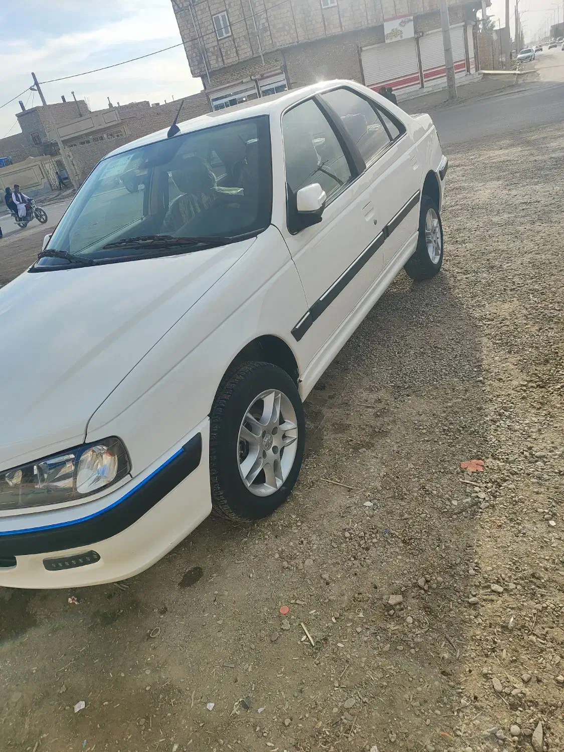 پژو پارس مدل 1402سفارشی بدون رنگ|خودرو سواری و وانت|زابل, |دیوار