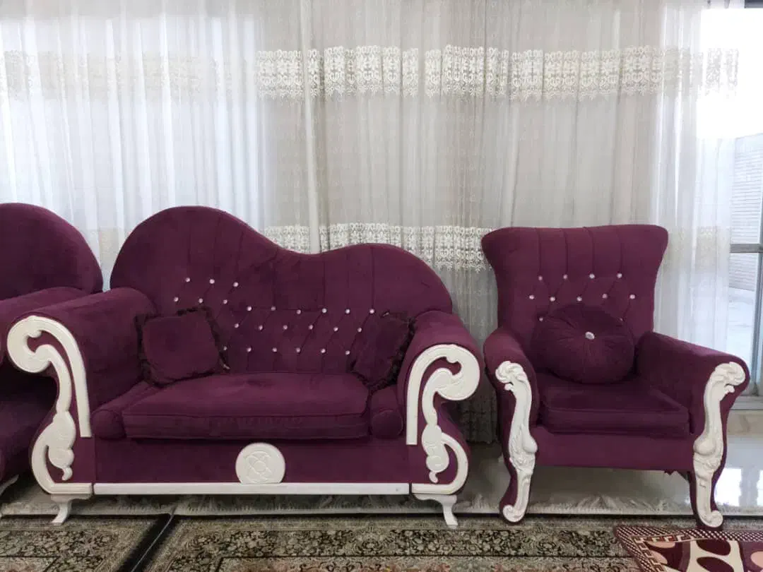 دو دست مبل راحتی|مبلمان خانگی و میز عسلی|اصفهان, سرتاوه|دیوار