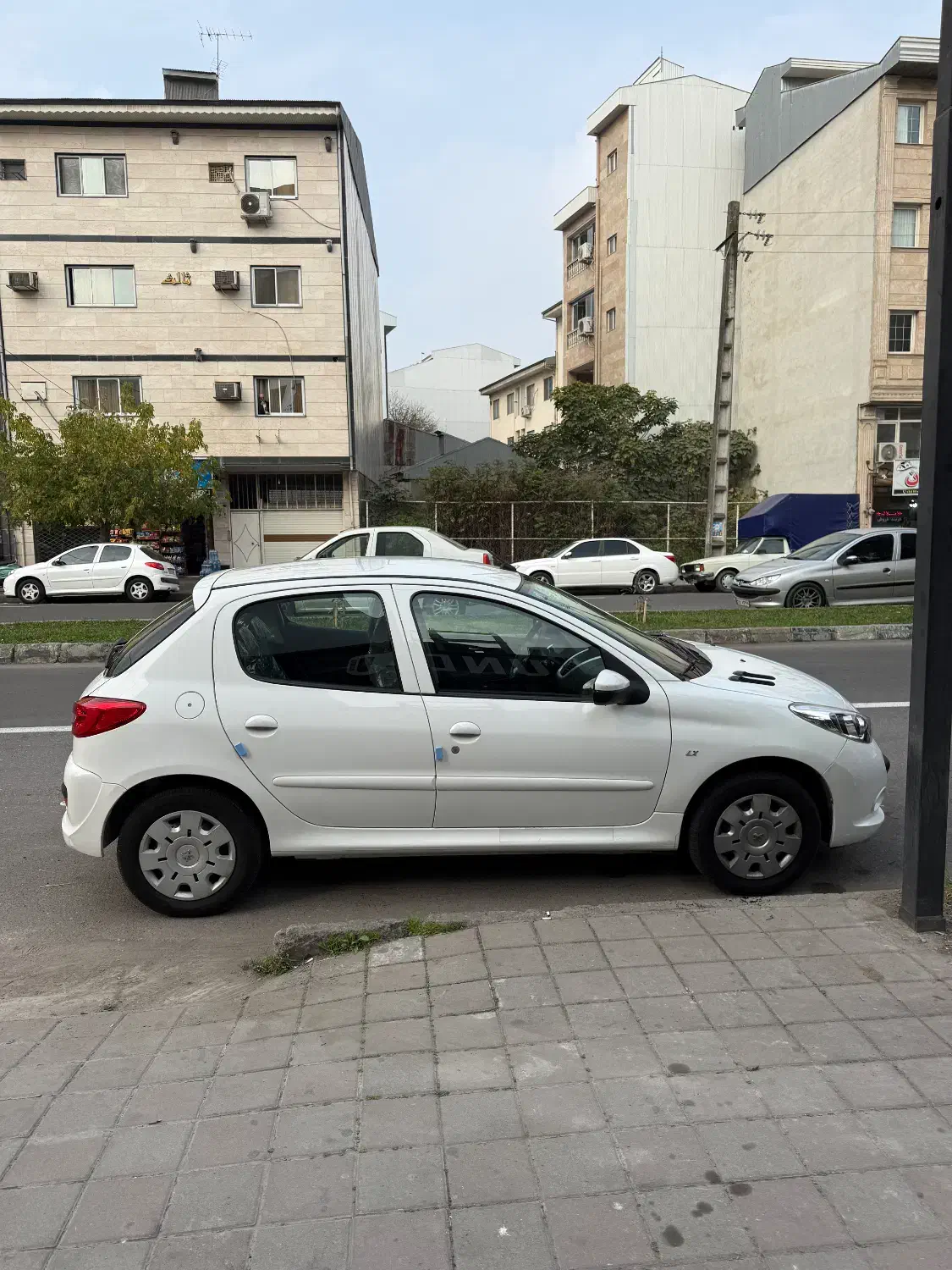 207 دنده سقف فلز 1403|خودرو سواری و وانت|رشت, دیلمان|دیوار