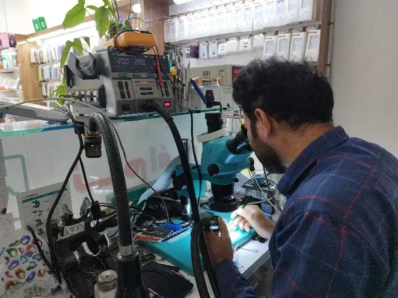 تعمیرات تخصصی تلفن همراه و تلبت|خدمات رایانه‌ای و موبایل|مشهد, حیدرآباد|دیوار