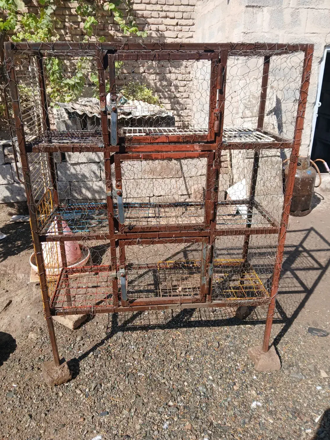 قفس کبوتر|لوازم جانبی حیوانات|خوی, |دیوار