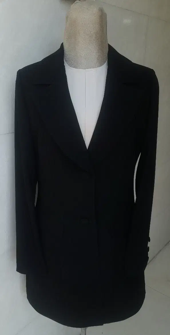 کت و شلوار سوپر مازراتی مجلسی و اداری ۱.۳۰۰.۰۰۰|لباس|اسلامشهر, شهرک احمدیه|دیوار