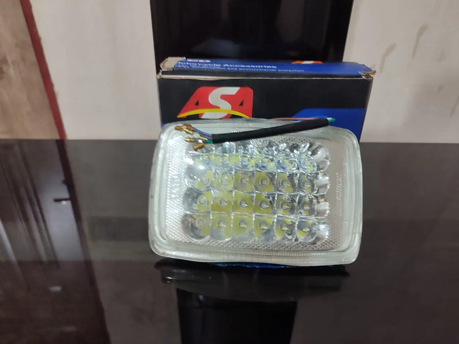 چراغ جلو موتور 24 تایی|قطعات یدکی و لوازم جانبی|لالجین, |دیوار