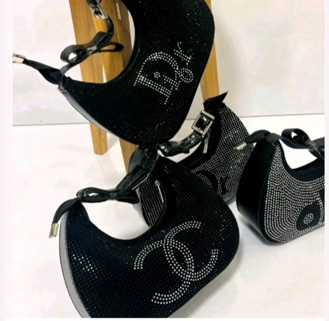 کیف قایقی نگین دار|کیف، کفش، کمربند|شوش, |دیوار