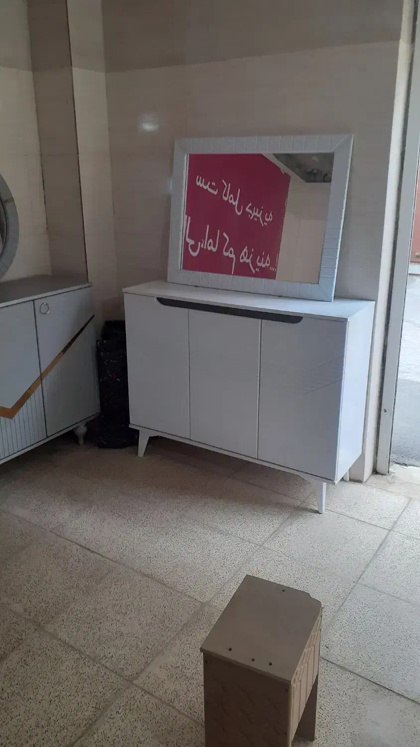 آینه کنسول|بوفه، ویترین، کنسول|همدان, |دیوار