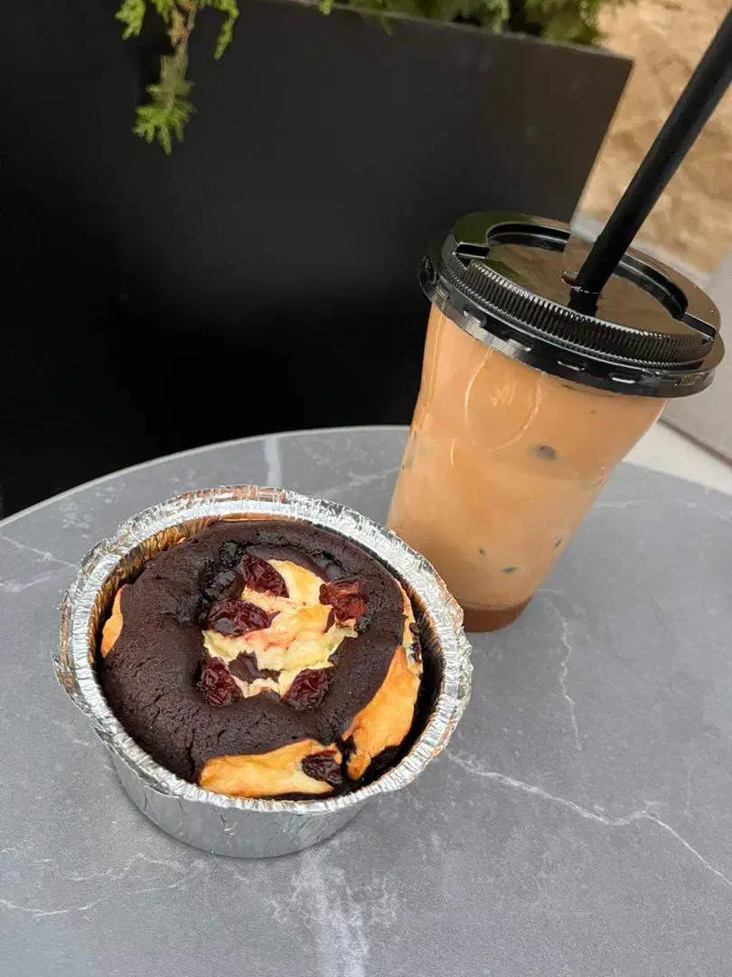 استخدام برای افتتاحیه قنادی|استخدام خدمات فروشگاه و رستوران|لواسان, |دیوار