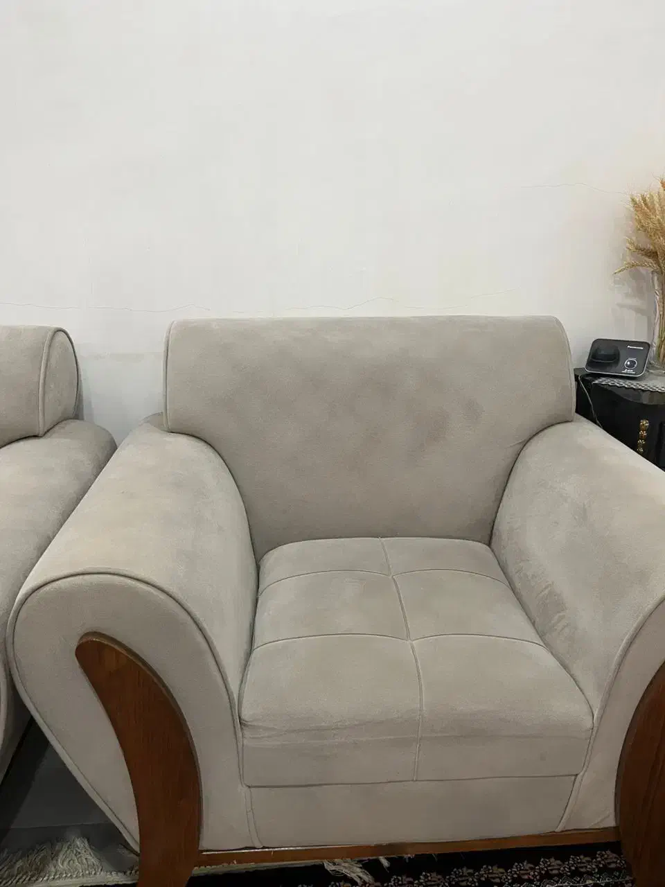 مبل خانگی هفت نفره در حد نو تمیز بدون لک|مبلمان خانگی و میز عسلی|دزفول, |دیوار