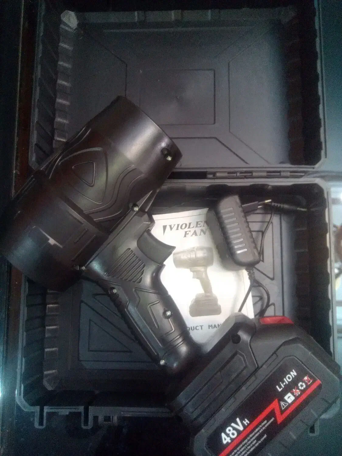 جت فن|ابزارآلات|مشهد, دریادل|دیوار