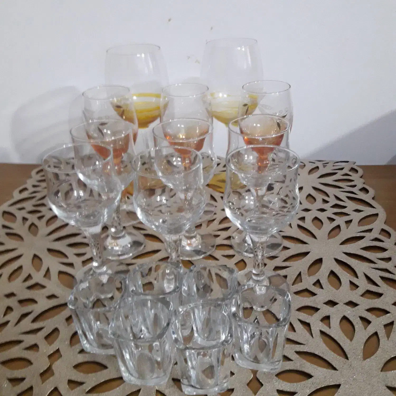 شراب خوری|ظروف سرو و پذیرایی|رشت, دروازه لاکان|دیوار