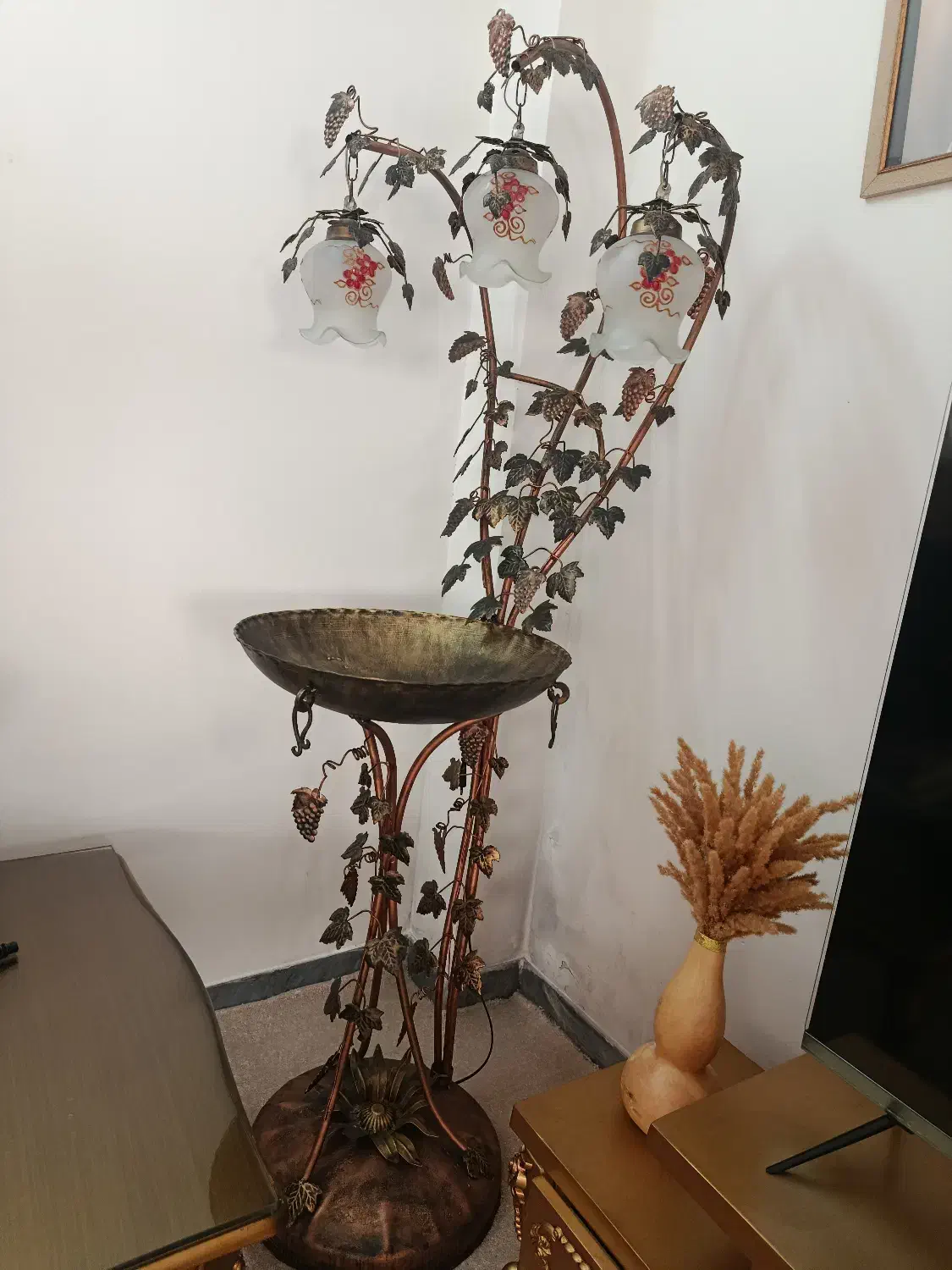 اواژر|چراغ خواب و آباژور|آمل, |دیوار