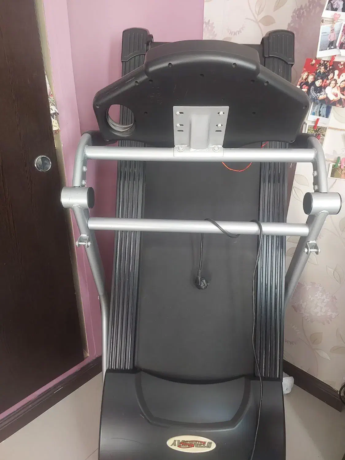 تردمیل|تجهیزات ورزشی|تهران, درختی|دیوار